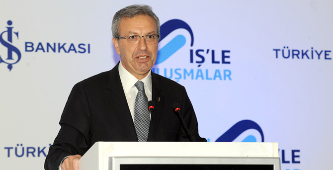 'Biz geniş kapılardan geçirip, dar odalara sokmayız'