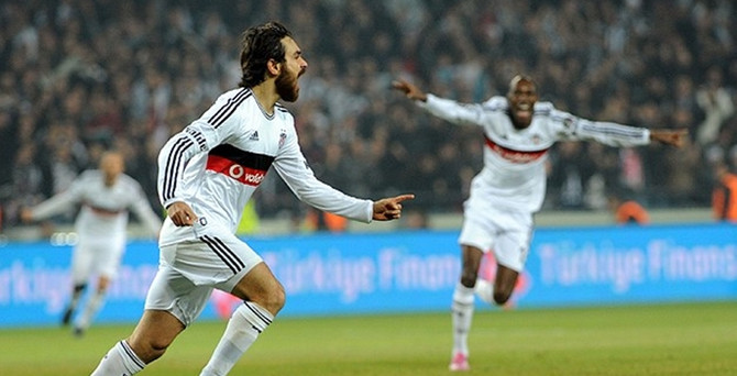 Beşiktaş, Trabzonspor'u 3-0'la geçti