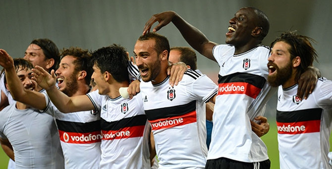 'Tosun Paşa' Demba Ba'yı aratmıyor