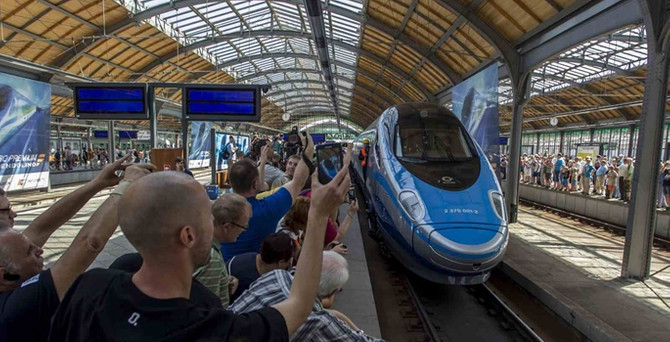 Alstom'un kozu Pendolino olacak
