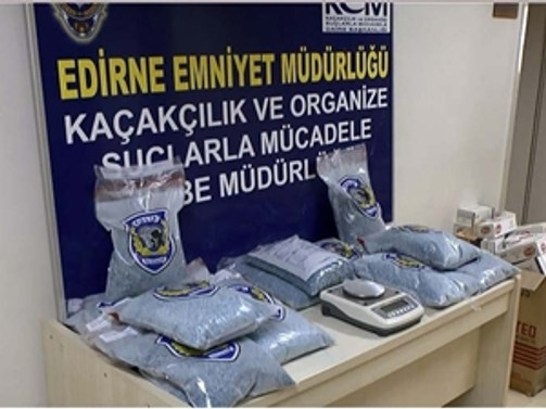200 bin uyuşturucu hap ele geçirildi