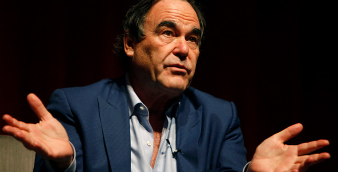 Oliver Stone: Kiev katliamı CIA'in tezgahı