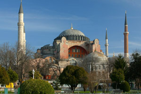 Ayasofya'da ayin AİHM'e gidiyor