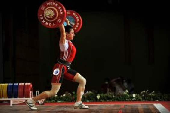 Sibel Şimşek gümüş aldı