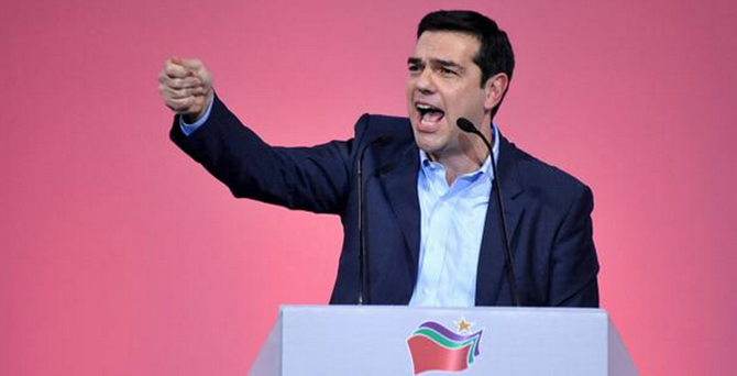 Çipras: Boynumuza geçirilen ip ECB'nin elinde