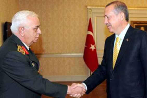 'Eşit süreli askerlik' sunumu yaptı