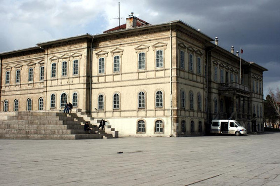Havalimanlarında müze ve ören yeri tanıtılacak