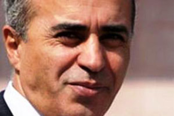 "Kırmızı halıda yürüyememesi çelişkiydi"