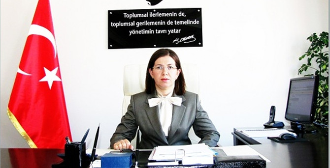 Türkiye'nin 3. kadın valisi oldu