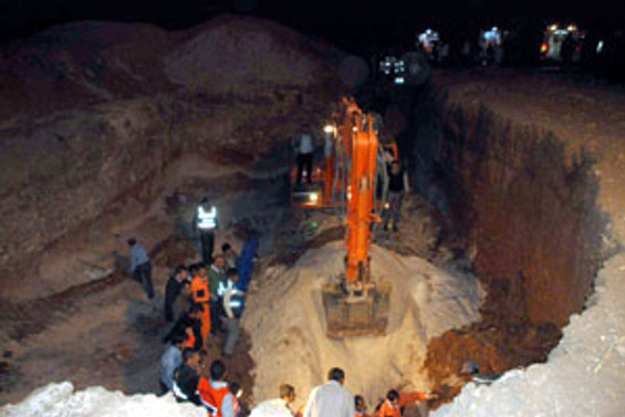 Mardin'de toprak kayması