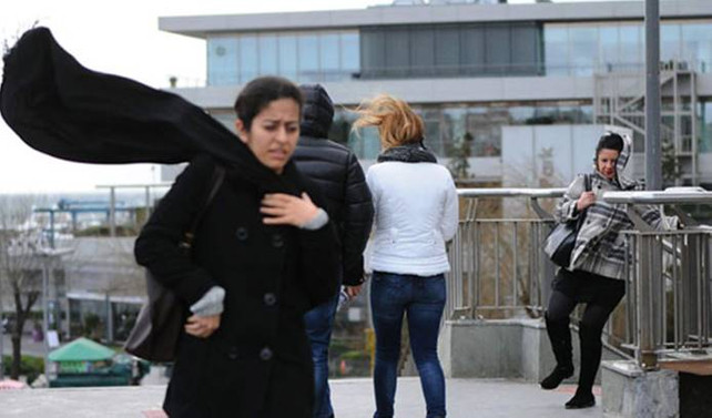 Marmara'da kuvvetli rüzgar uyarısı