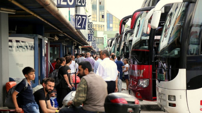 Otobüsçülerden 'korsan taşımacılık' uyarısı