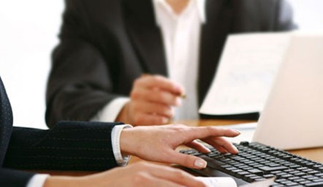 Bankalar 300'e yakın şube kapattı