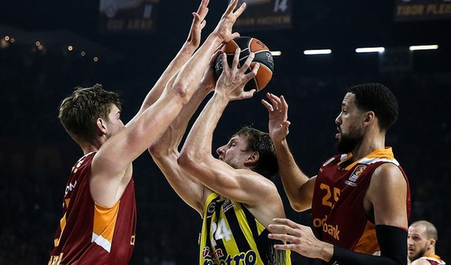 Euroleague derbisi Fenerbahçe'nin