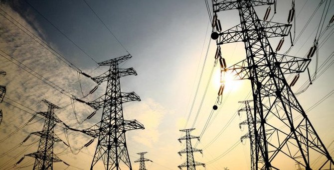 İstanbul'un 12 ilçesinde elektrik kesintisi