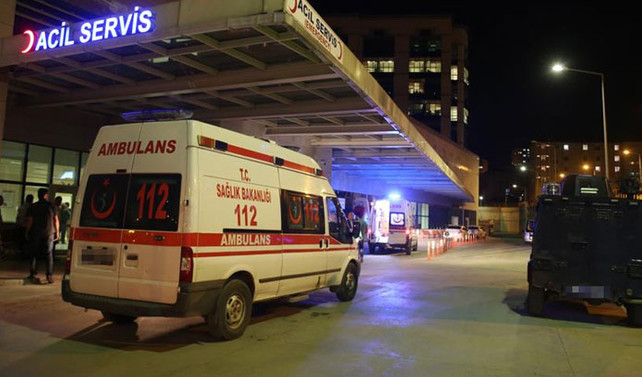 Polis kontrol noktasına saldırı: 2 yaralı