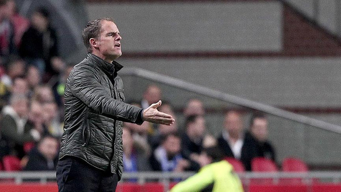 Inter’de De Boer dönemi kısa sürdü