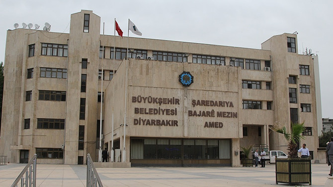 Diyarbakır Belediyesi'ne kayyum atandı