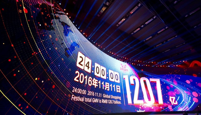 24 saatte 18 milyar liralık satış yaptı