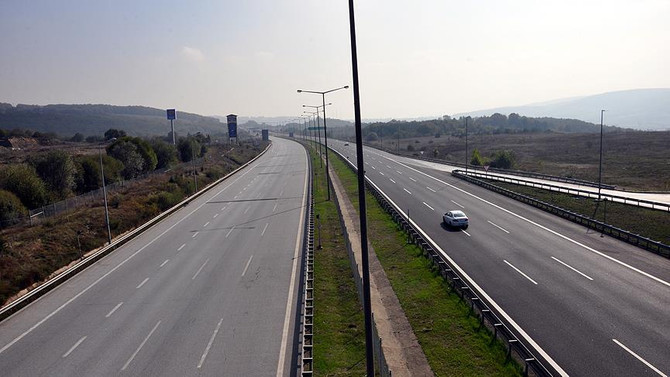 Bölünmüş yollar 16,5 milyar lira tasarruf sağladı