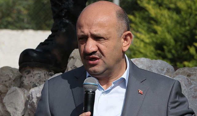 Savunma bakanı sınırda