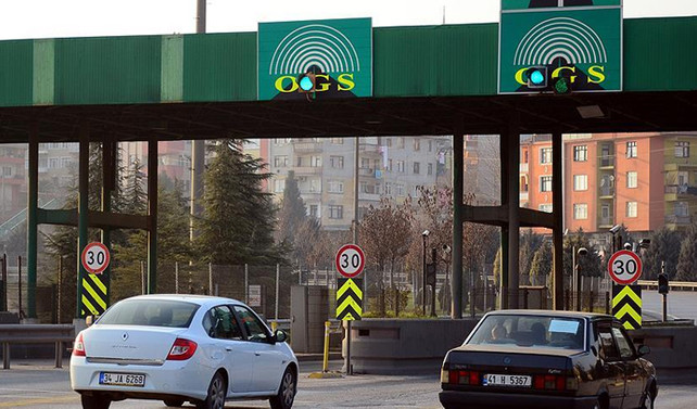 Mahmutbey gişeleri serbest geçişe açıldı