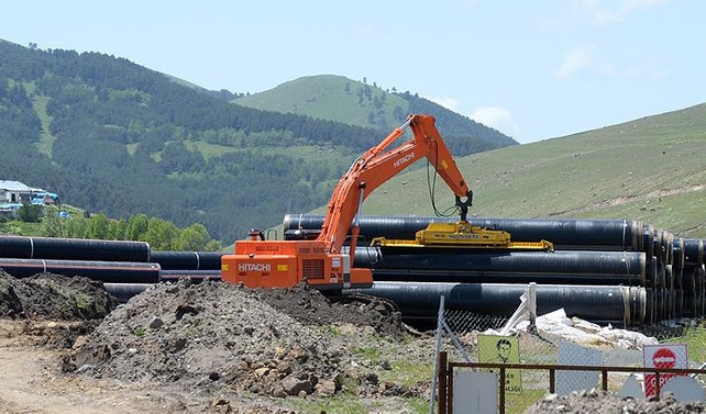 Şah Deniz 2 doğalgaz projesi hızla devam ediyor