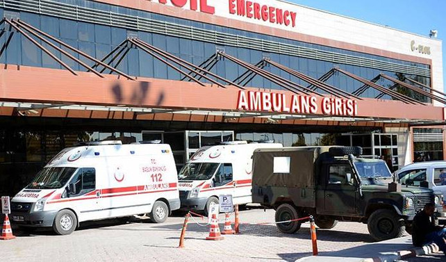 Suriye'de 7 asker daha yaralandı