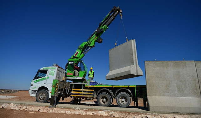 'Türk Seddi'nin inşası sürüyor