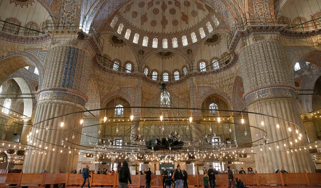 Sultanahmet Camisi tarihinin en kapsamlı restorasyonuna alınacak