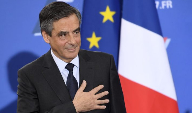 Cumhuriyetçilerin adayı Fillon oldu