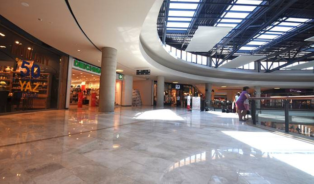 'AVM kiralarında üst sınır 2,30 TL'lik dolar kuru olmalı'
