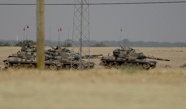 DEAŞ'tan roketli saldırı: 3 asker yaralandı