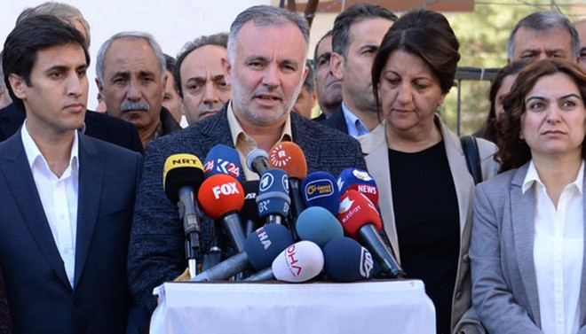HDP, Meclis'teki faaliyetlerini durduruyor