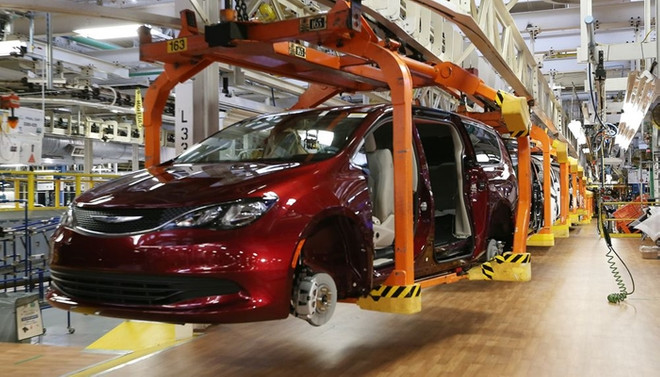Fiat Chrysler, Kanada'da üretime ara veriyor