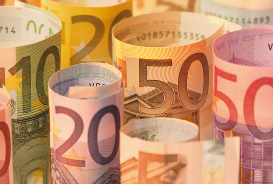 Dolarda rekor yürüyüşü devam ediyor