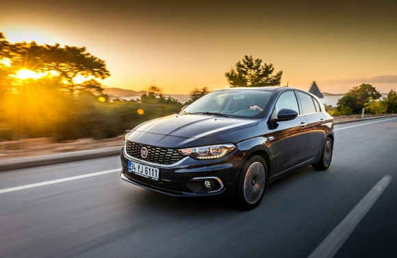 Fiat Egea Hatchback'in dizel ve otomatik versiyonu satışta