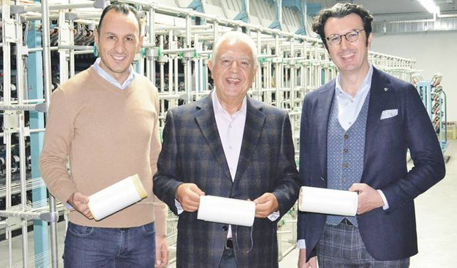 Yüzde 100 pet atıklarından ürettiği ipliği piyasaya sundu