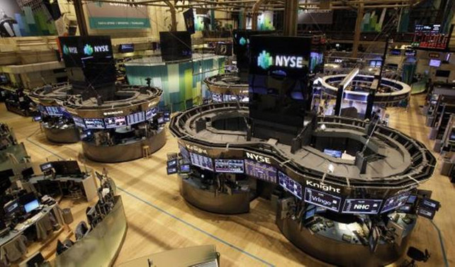 New York borsası karışık seyirle açıldı