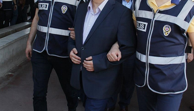 İstanbul'da FETÖ'nün mali ayağına operasyon