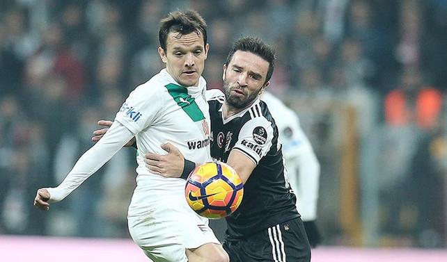 Beşiktaş sahasında kazandı
