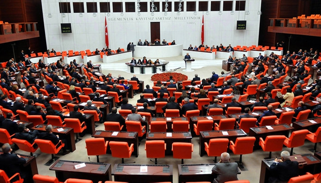 Anayasa teklifi komisyona sevk edildi