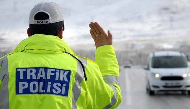 Yeni yılda trafik cezaları zamlanıyor