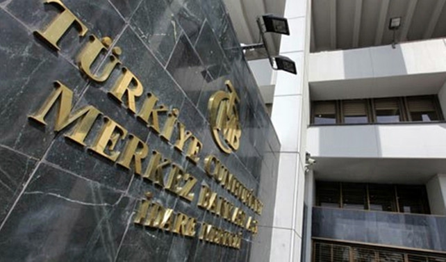 Yıl sonu dolar beklentisi 3.46'ya yükseldi