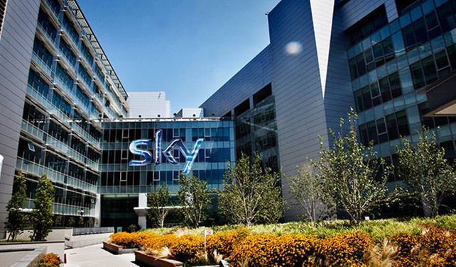 ABD'li medya devi İngiliz SKY’ı satın alıyor