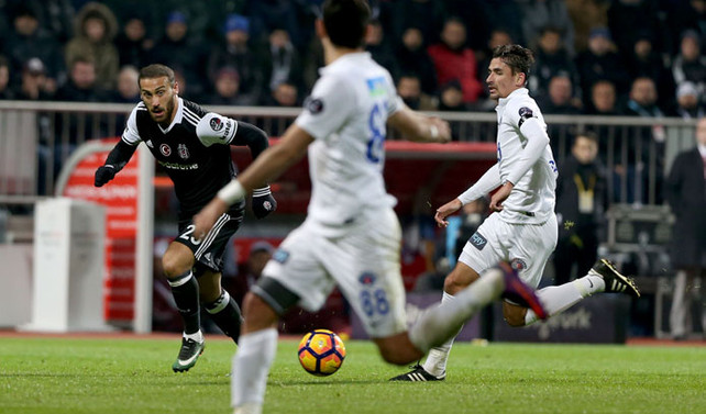 Beşiktaş ilk mağlubiyetini aldı