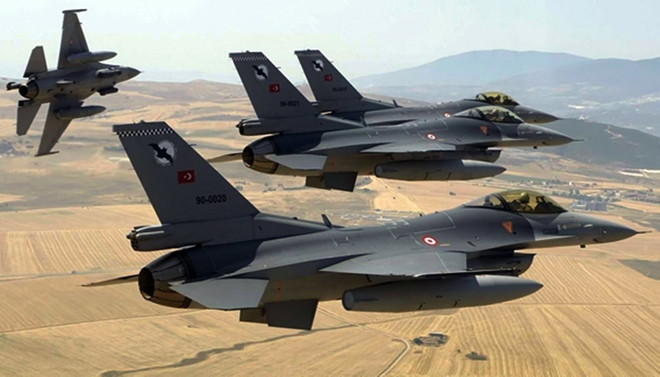 Türk jetleri DEAŞ'ı vurdu