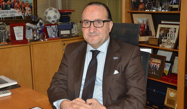 WCF, 3. kez Zeytinoğlu'nu seçti