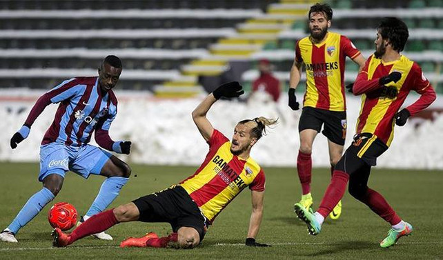 Trabzonspor kupada berabere kaldı