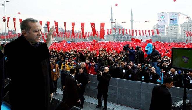 Erdoğan, 'TL'ye çevirin' çağrısını yineledi